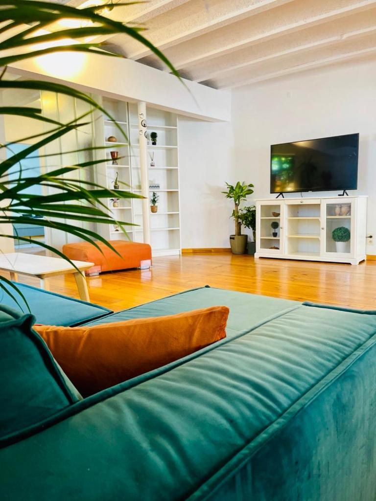 Down Town Oasis-Spacious Loft With Private Parking 布鲁塞尔 外观 照片