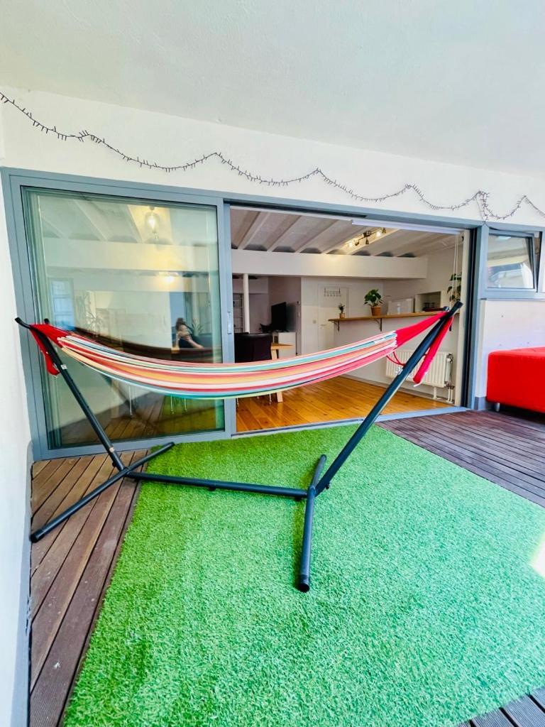 Down Town Oasis-Spacious Loft With Private Parking 布鲁塞尔 外观 照片