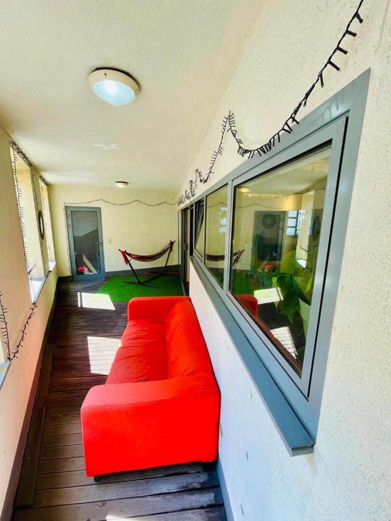 Down Town Oasis-Spacious Loft With Private Parking 布鲁塞尔 外观 照片